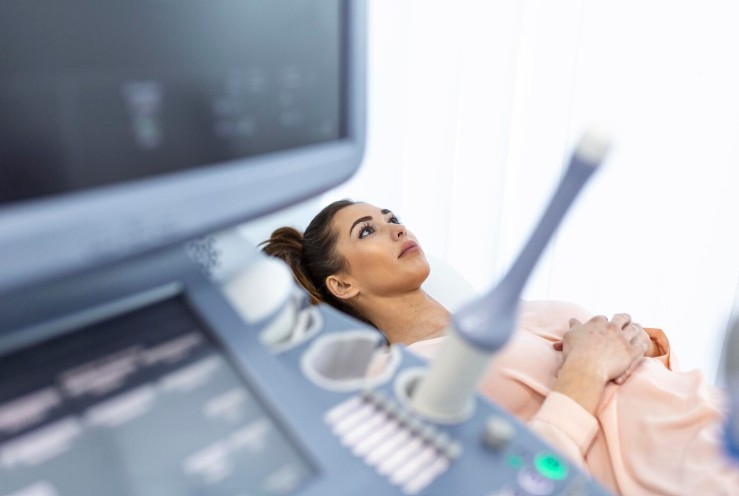 Robotic Surgery for Endometriosis and Fibroids in Delhi - Dr. Usha
